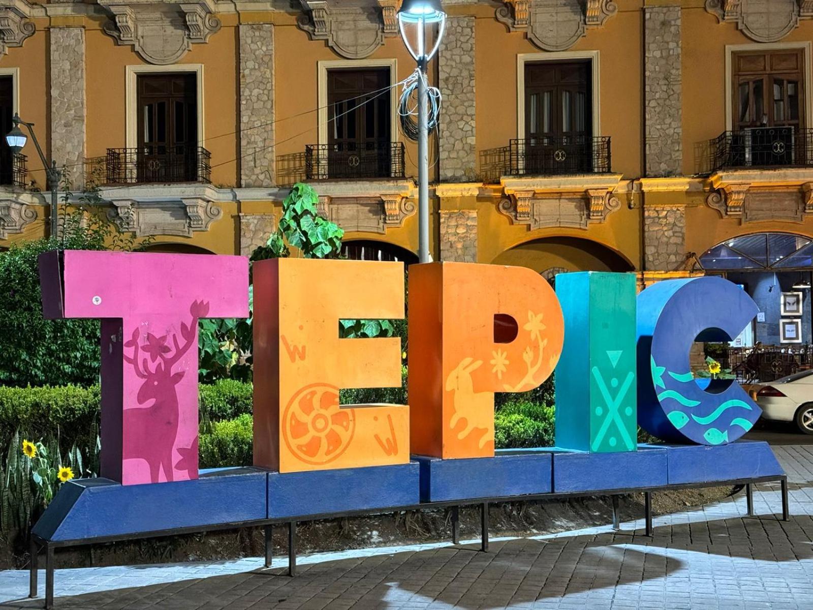 Hotel El Mexicano Tepic Centro Exterior photo